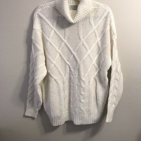 Sweaters - NEW🎈Oversized chunky turtleneck sweater